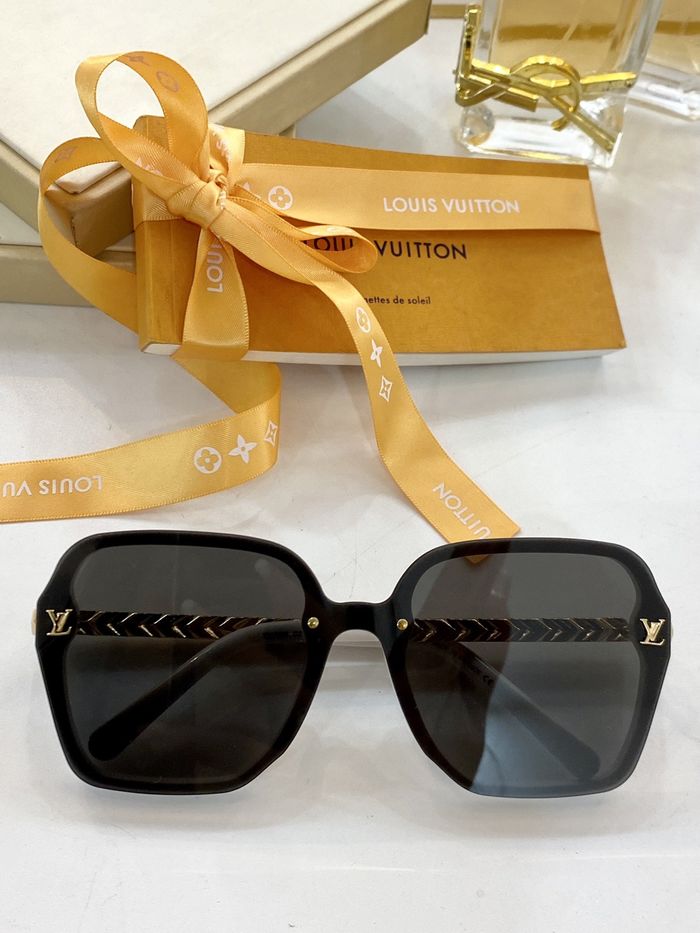 Louis Vuitton Sunglasses Top Quality LVS00465